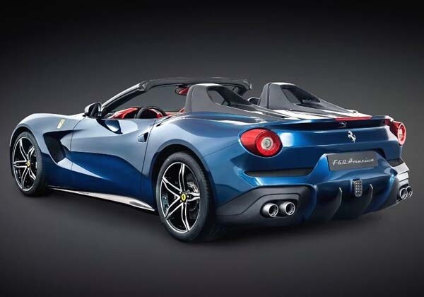 2015-ferrari-f60-america-rear-static1-600-001