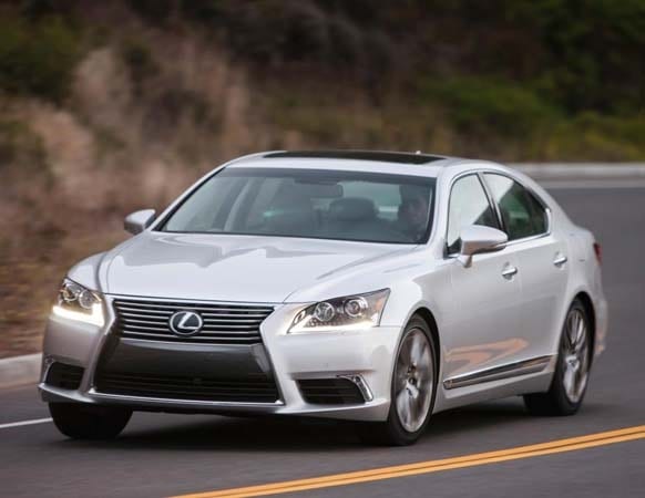 2015-lexus-ls-460-front-action1-600-001