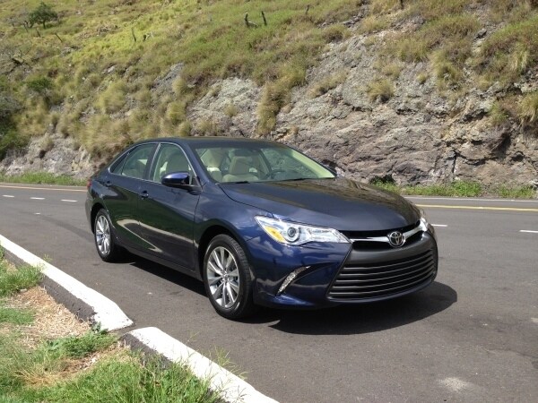 2015-toyota-camry-launch-01-600-001-600-001