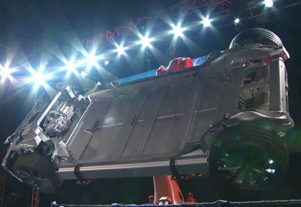 tesla-model-s-dual-engine-chassis-at-reveal-600-001