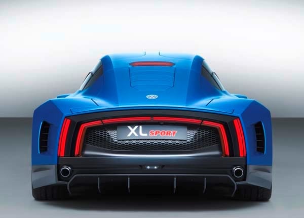 volkswagen-xl-sport-tail-on-static-1-600-001