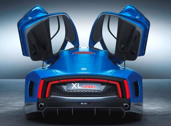 volkswagen-xl-sport-tail-on-static-doors-open2-600-001