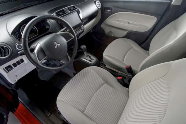 2014-mitsubishi-mirage-g4-sedan-interior-front-600-001
