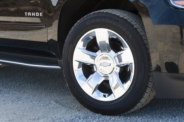 kelley-blue-book-best-buy-2015-chevrolet-tahoe-14-600-001