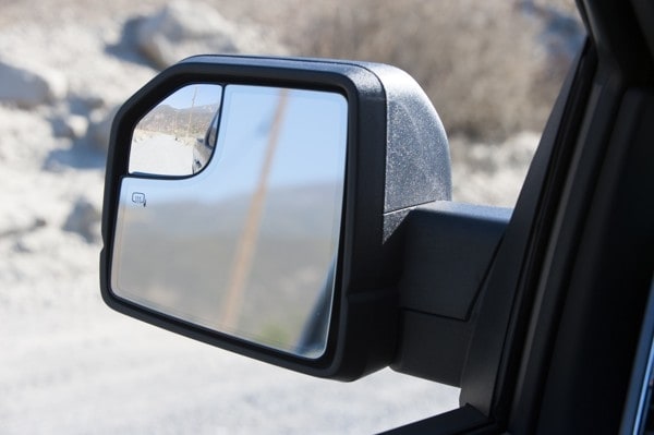 kelley-blue-book-best-buy-2015-ford-f150-27-600-001