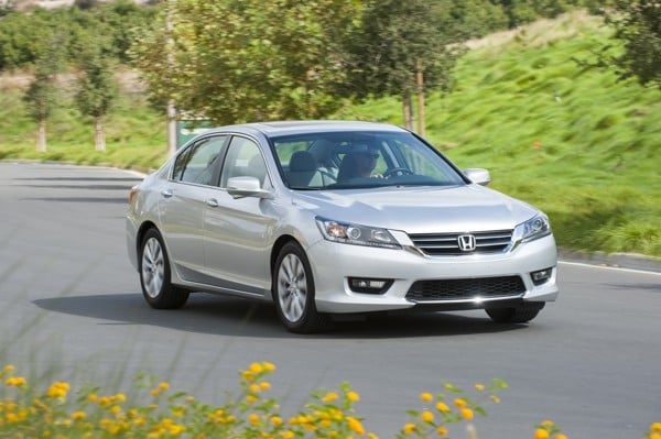 kelley-blue-book-best-buy-2015-honda-accord-06-600-001