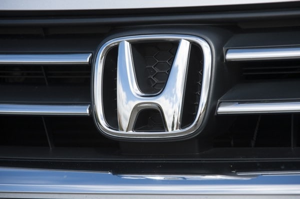 kelley-blue-book-best-buy-2015-honda-accord-14-600-001