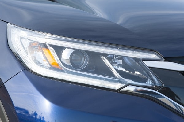 kelley-blue-book-best-buy-2015-honda-crv-15-600-001