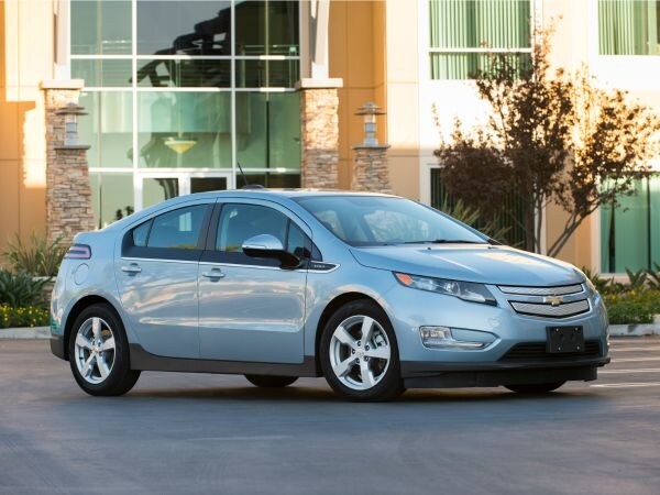 kelley-blue-book-best-buy-awards-2015-chevrolet-volt-600-001