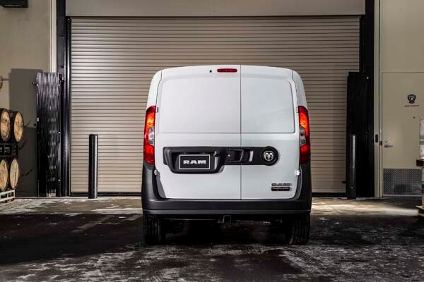 2015-ram-promaster-city-1-600-001