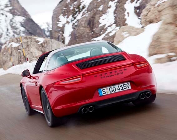 2015-porsche-911-targa-4-gts-rear-action1-600-001