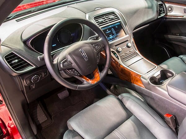 2016-lincoln-mkz-10-600-001
