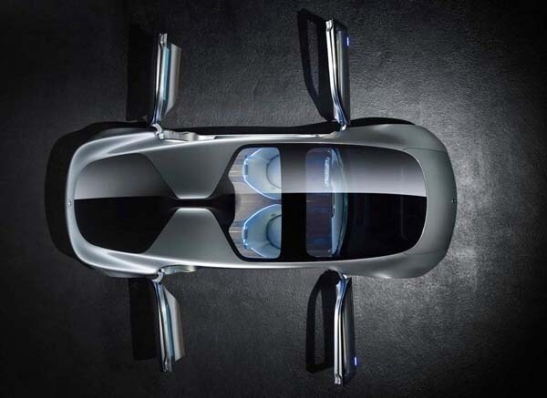 mercedes-benz-f015-concept-overhead-all-doors-open-600-001