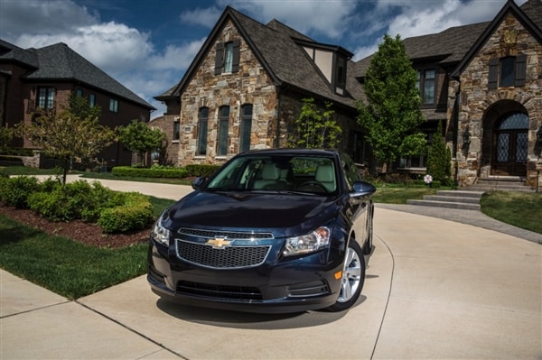 2014-chevrolet-cruze-td-024-600-001