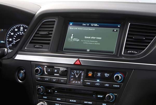 2015-hyundai-genesis-interior-center-stack-detail-600-001