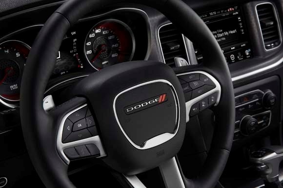 2015-dodge-charger-rt-scat-pack-3-600-001