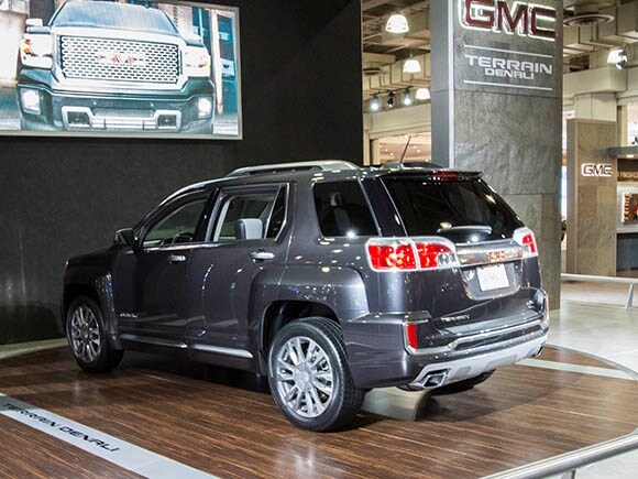 2016-gmc-terrain-01-600-001
