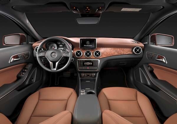 2015-mercedes-benz-gla250-interior-front1-600-001