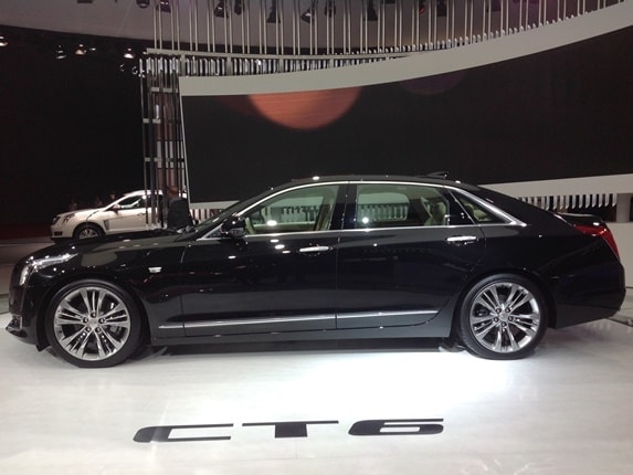 2016-cadillac-ct6-shanghai-2-573-600-001