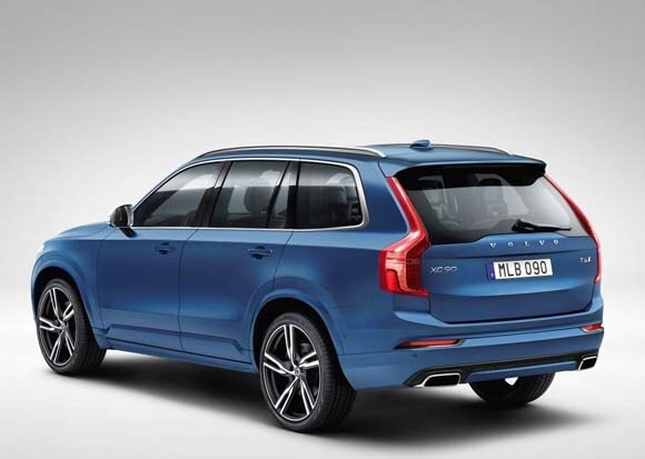 2016-volvo-xc90-t6-r-design-rear-staticl1-600-001