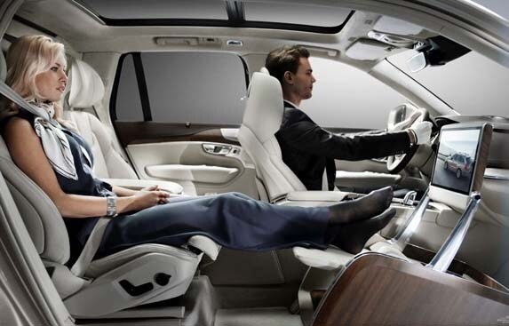 volvo-xc90-excellence-lounge-console-concept-interior-look-in3-600-001