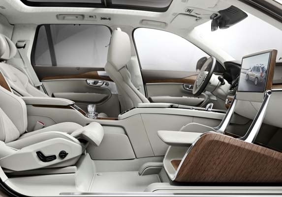 volvo-xc90-excellence-lounge-console-concept-interior-look-in4-600-001