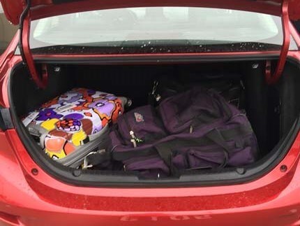 2015-mazda-mazda3-trunk-573-600-001