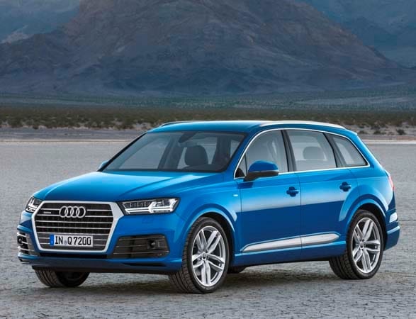 2016-audi-q7-front-static5-600-001