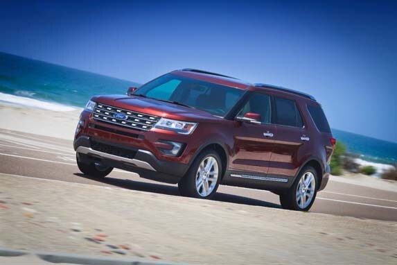 2016-ford-explorer-sport-and-limited-24-600-001