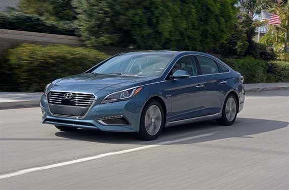 2016-hyundai-sonata-plug-in-hybrid-25-600-001