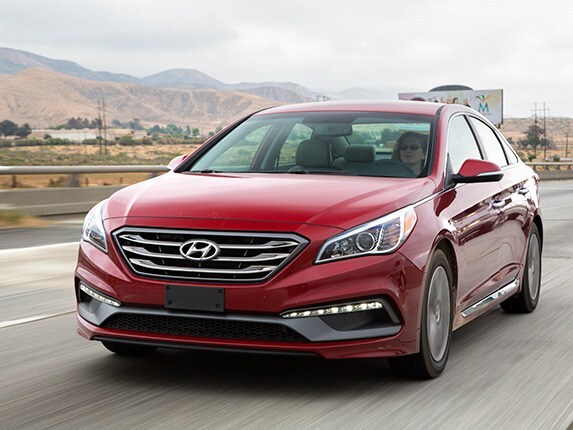 midsize-sedan-comparison-test-2015-hyundai-sonata-21-600-001