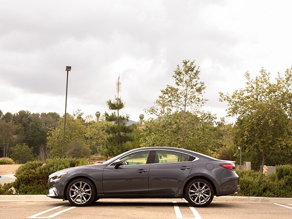 midsize-sedan-comparison-test-2016-mazda-mazda6-18-600-001