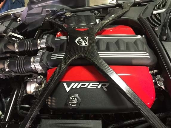 viper-v10-engine-600-001