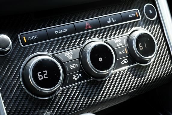 2015-range-rover-sport-svr-8-600-001