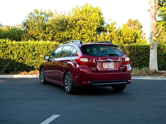 2015-subaru-impreza-compact-car-comparison-23-600-001