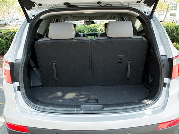 2015-hyunda-santa-fe-23-600-001