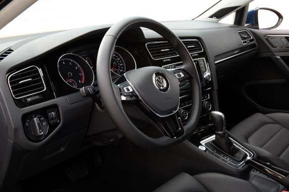 2015_golf_sportwagen_4724-600-001