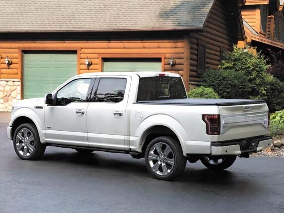 2016-ford-f150-limited-rear-static2-600-001