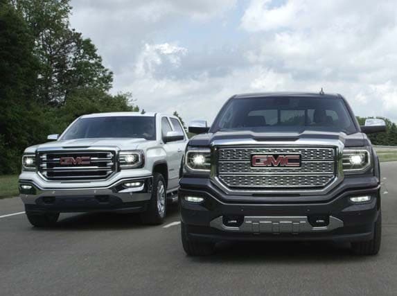 2016-gmc-sierra-slt-denali-1500-group-front-action1-600-001