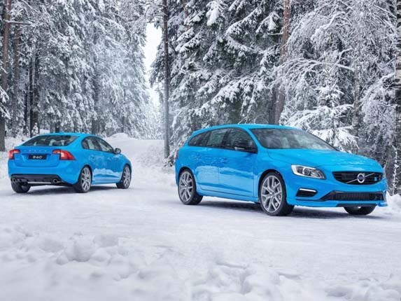 2016-volvo-s60-and-v60-polestar-group-shot1_alt-lead-600-001