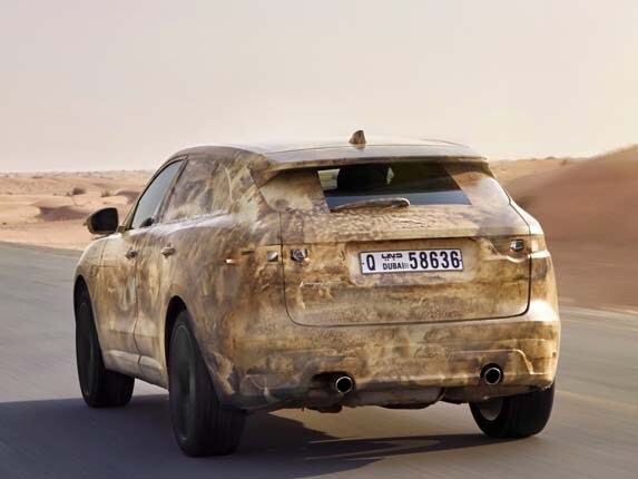 2017-jaguar-f-pace-crossover-prototype-hot-testing-rear-action1-600-001