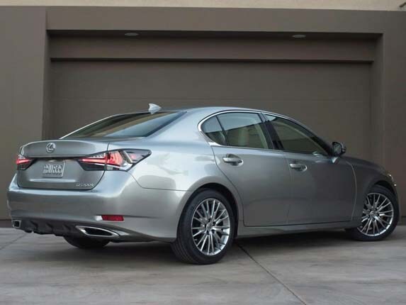 2016-lexus-gs-200t-rear-static1-600-001