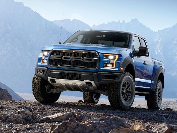 2017-ford-raptor-1-600-001