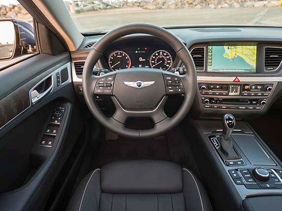 2015-hyundai-genesis-long-term-interior-11-600-001