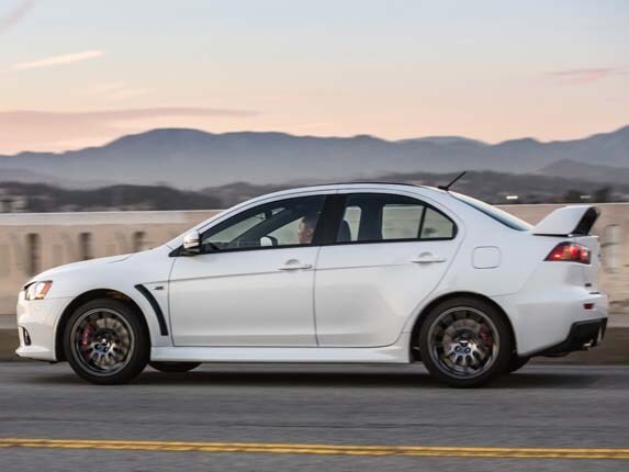 2016-mitsubishi-lancer-evolution-final-edition-pan-action1-600-001
