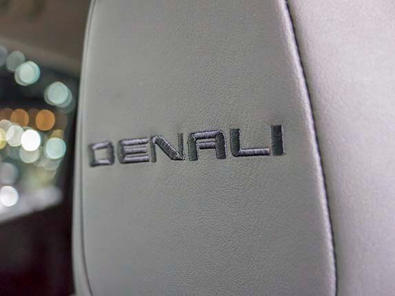 2016-gmc-canyon-denali-08-600-001