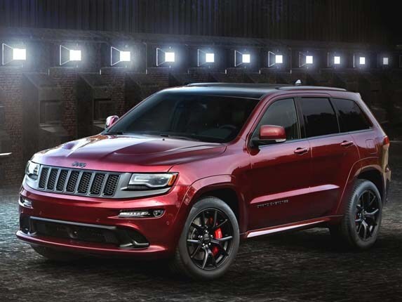 2016-jeep-grand-cherokee-srt-night-front-side-static1-600-001