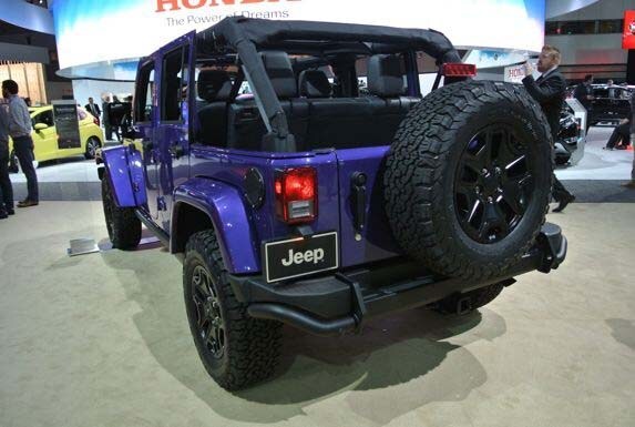 2016-jeep-wrangler-backcountry-live-6-600-001