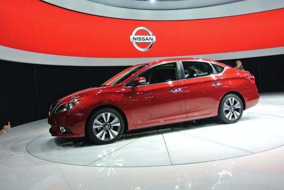 2016-nissan-sentra-live-1-600-001
