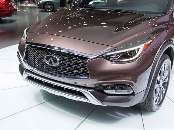 2017-infiniti-qx30-05-600-001